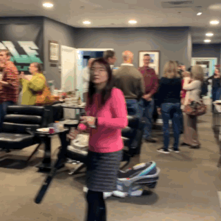 imageedit_10_6377194518.gif