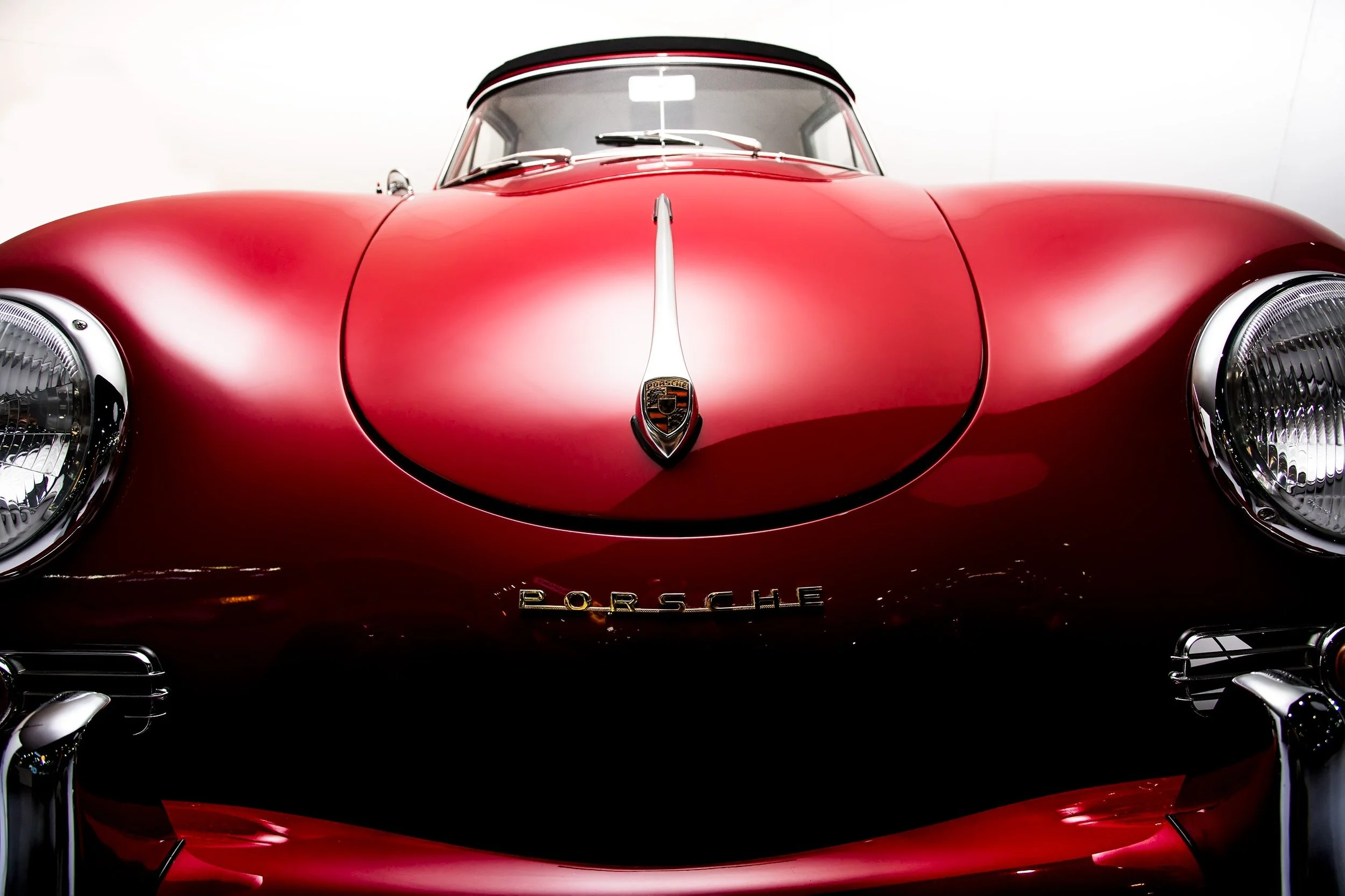auto-automobile-brand-680982.jpg