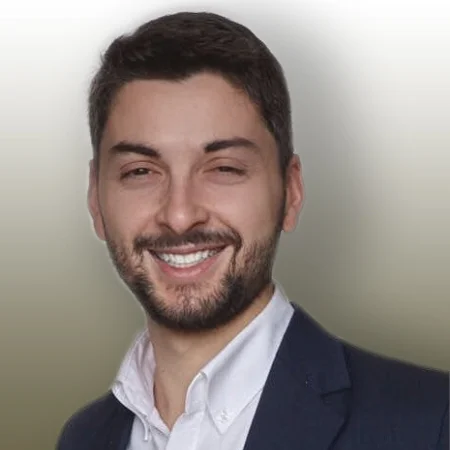 Constantin+Headshot_Neutral.jpg