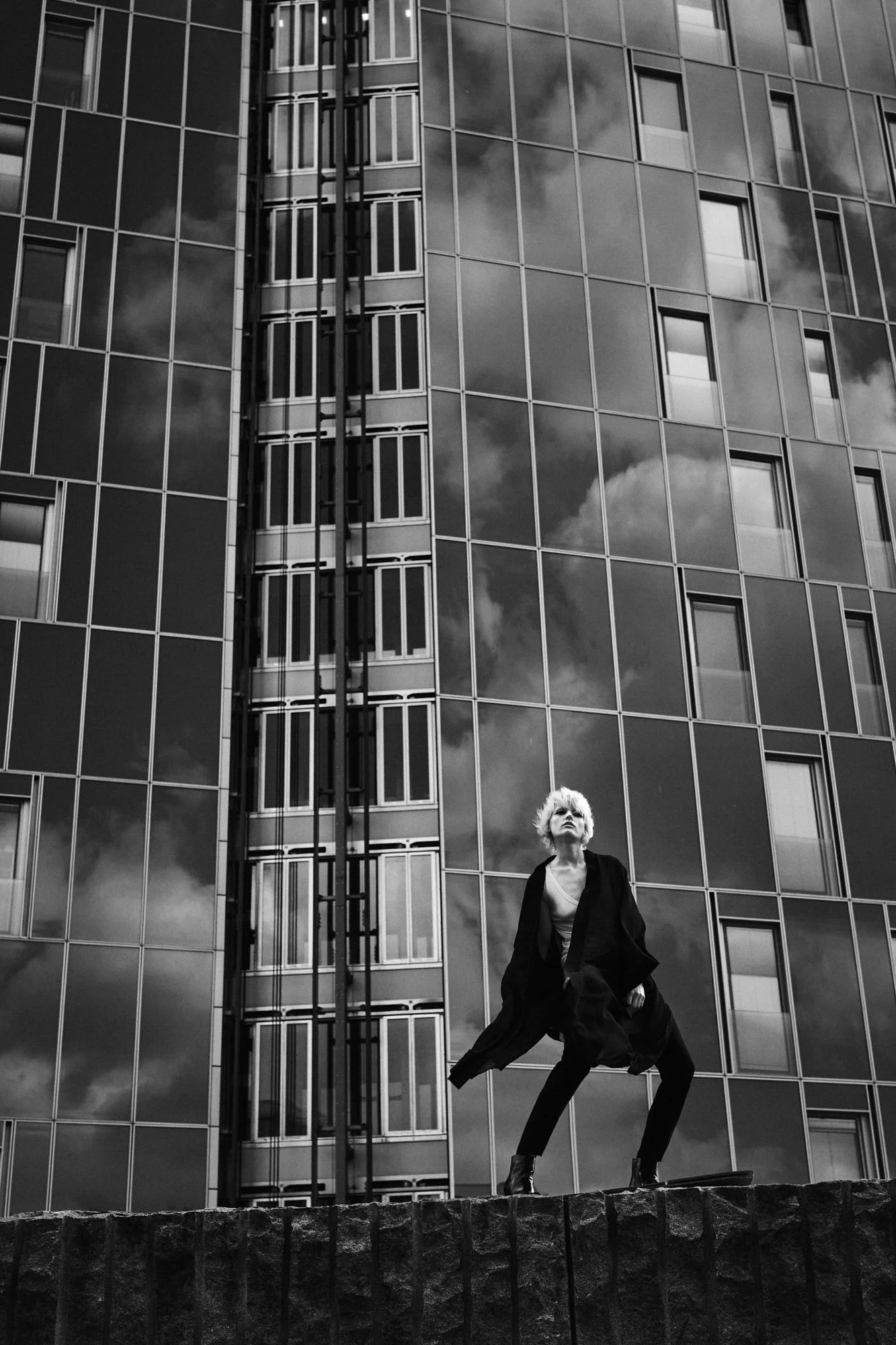 mono-chromatic