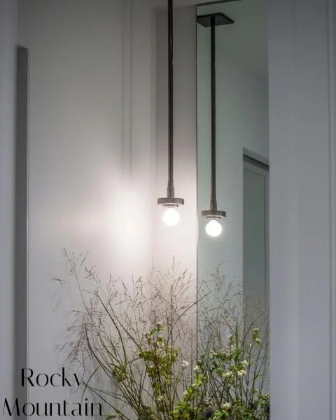 Fox-Creek-Light-Fixture.jpg