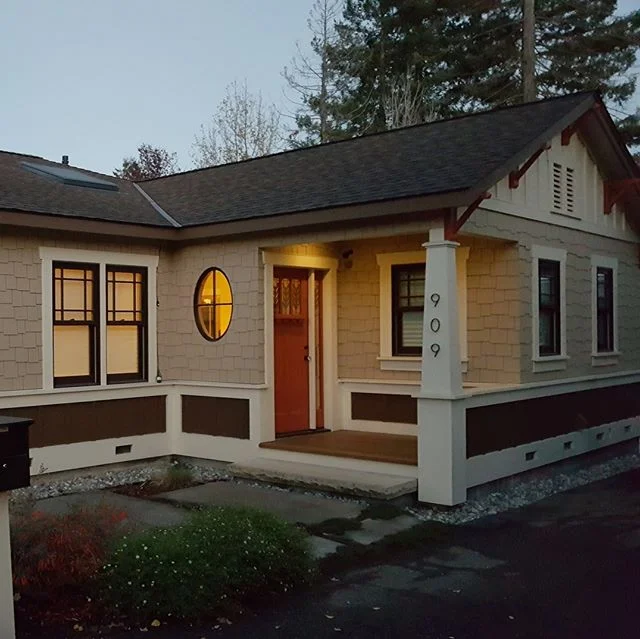 A complete remodel using @james_Hardie siding.&nbsp; I love the way it came out.&nbsp;
#myhardiehome&nbsp; #craftsmanhome