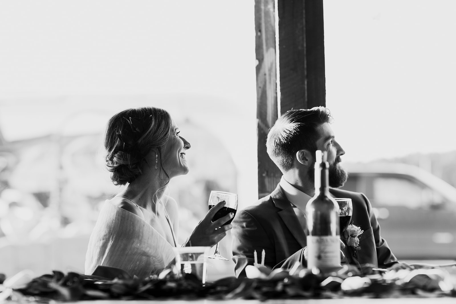 ButlerBarnPortlandOregonWeddingSarahandStephenDawnCharlesPhotographer-886.jpg