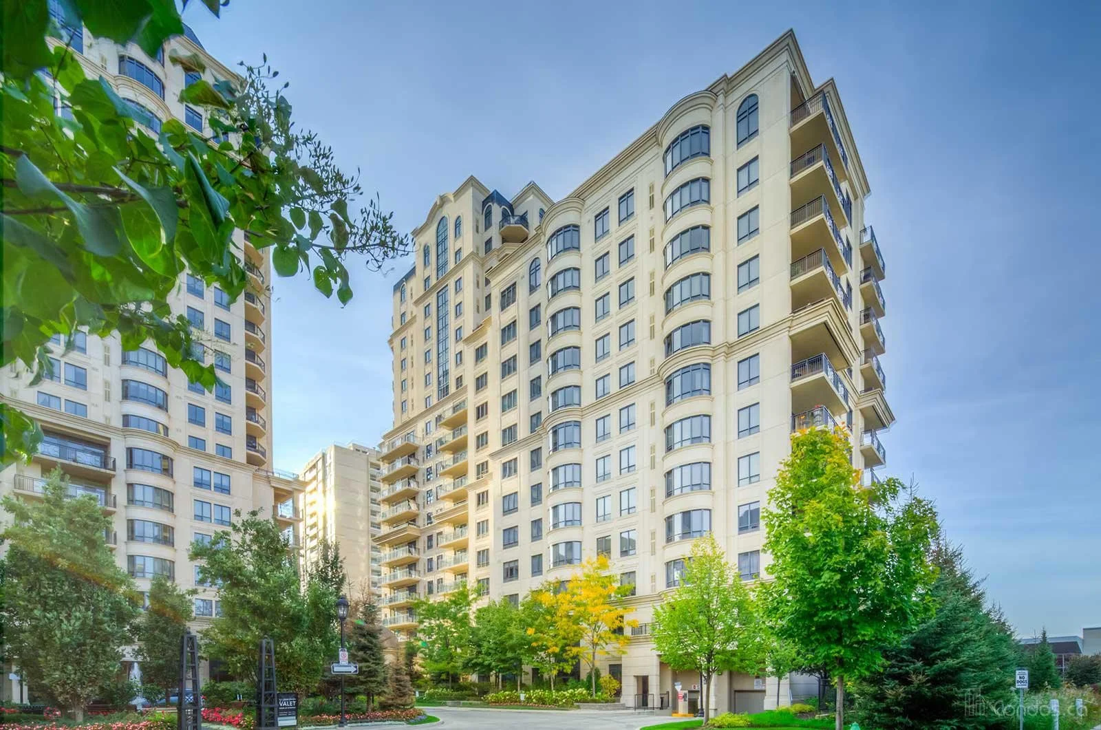 Estate Sale of a High End Bayview Village Condominium