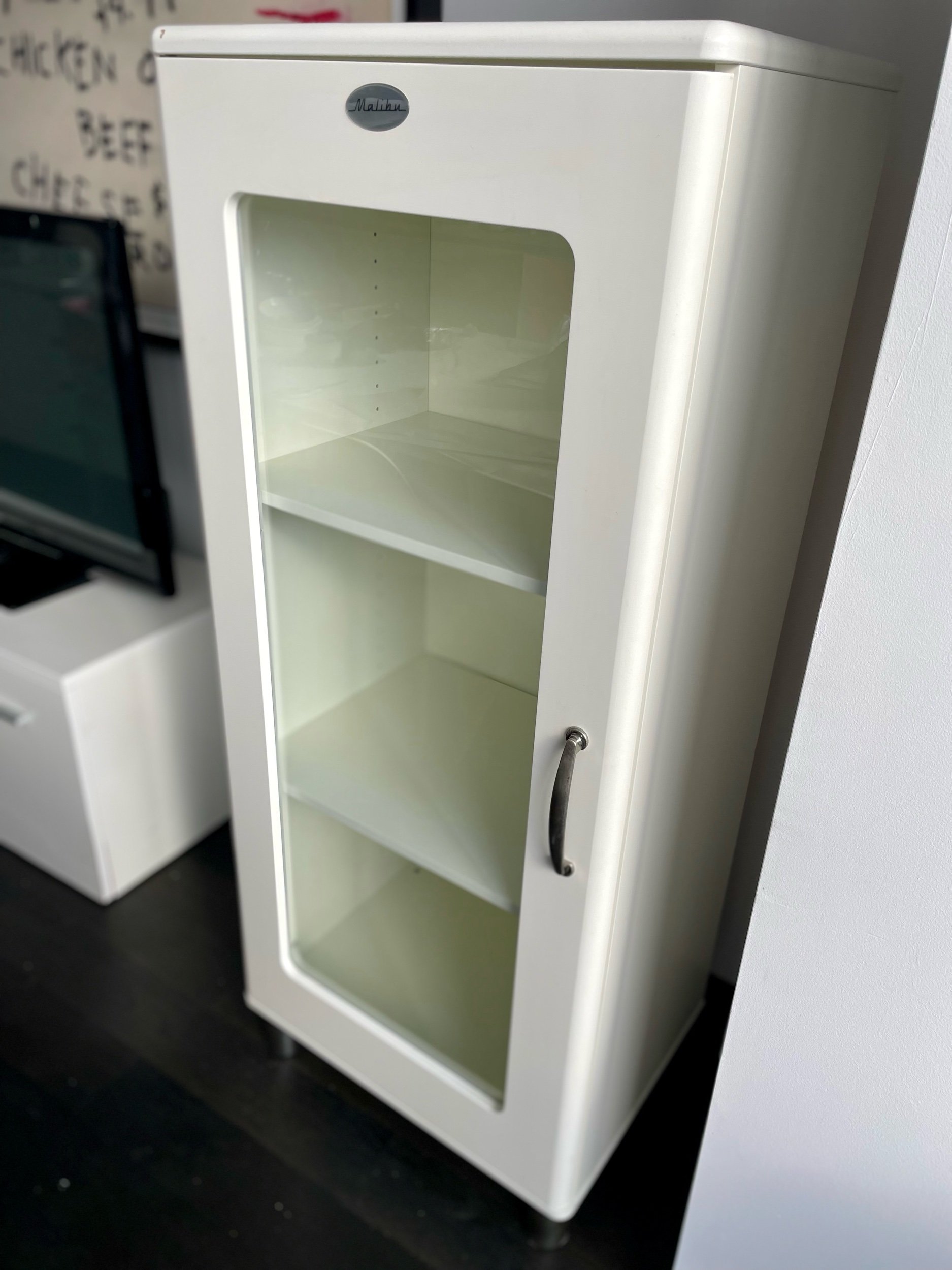 Tenzo Malibu Glass Door Cabinet