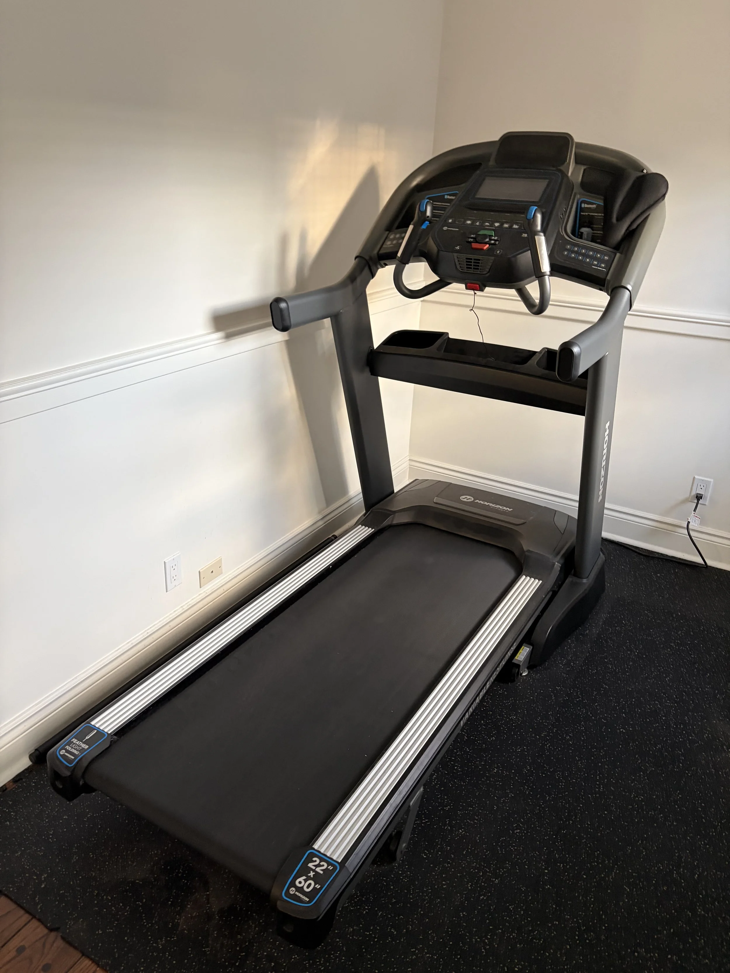 Horizon Fitness 22” x 60” Treadmill