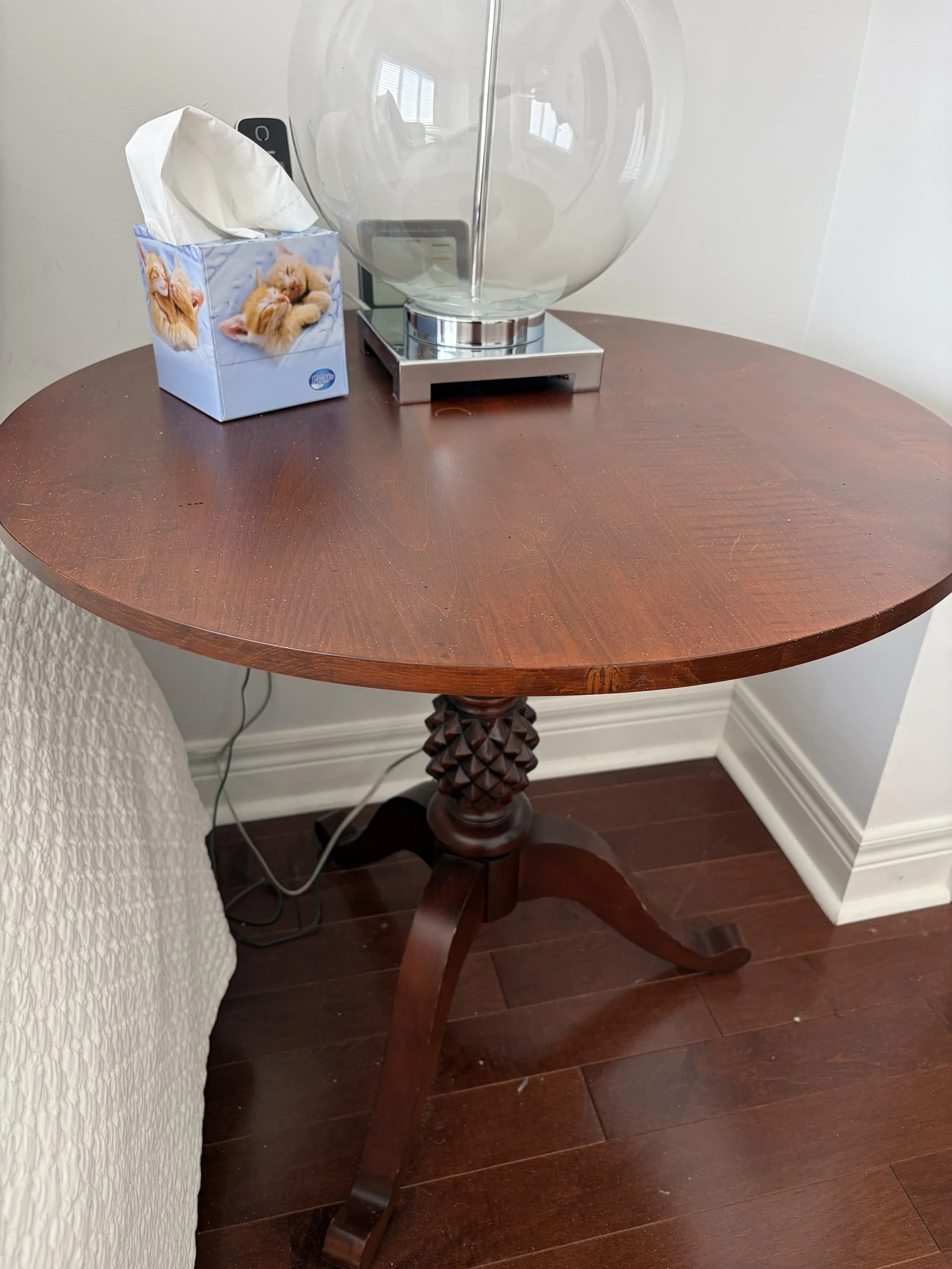 Ethan Allan Side Table $95