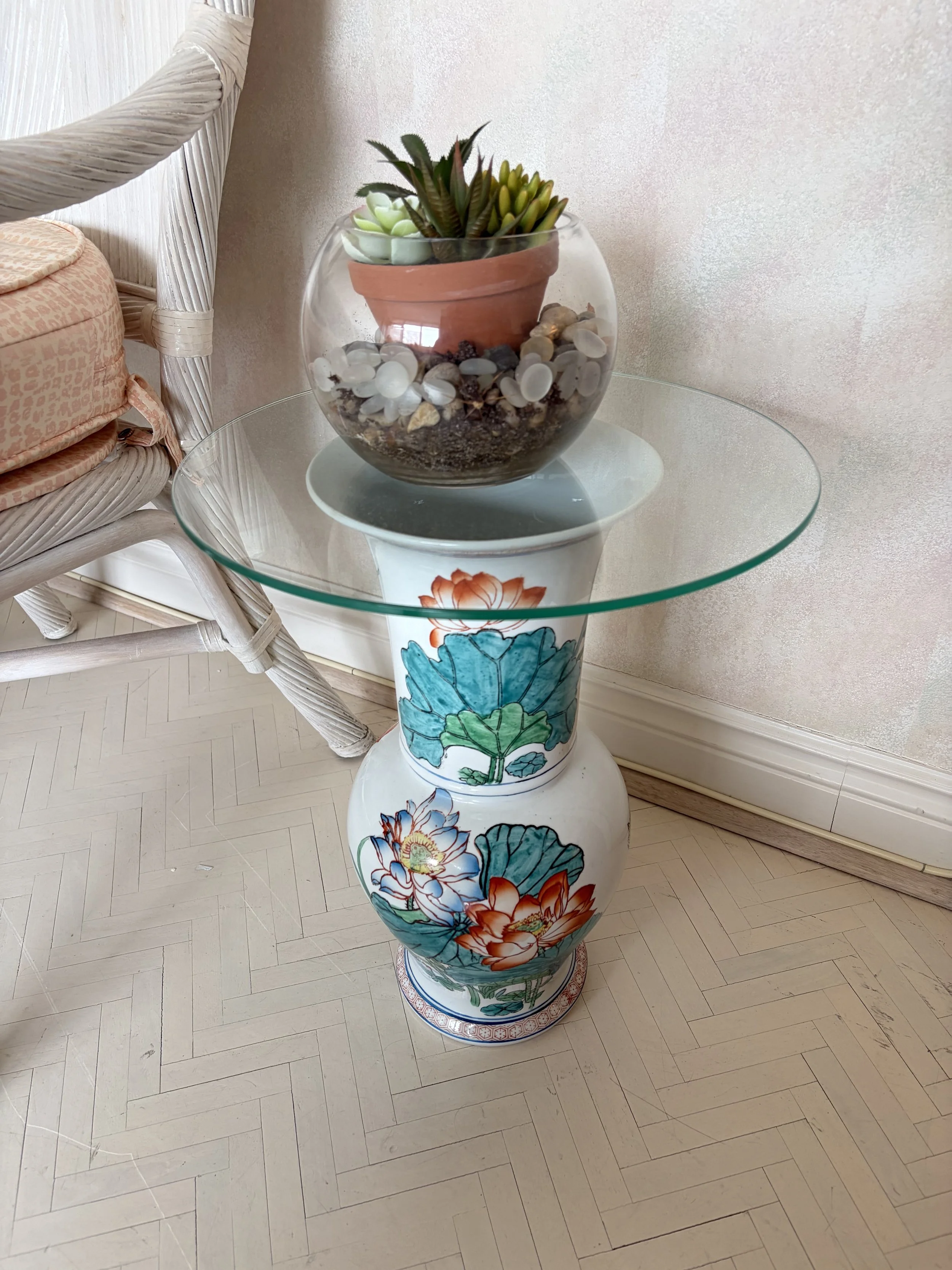 Vase Accent Table