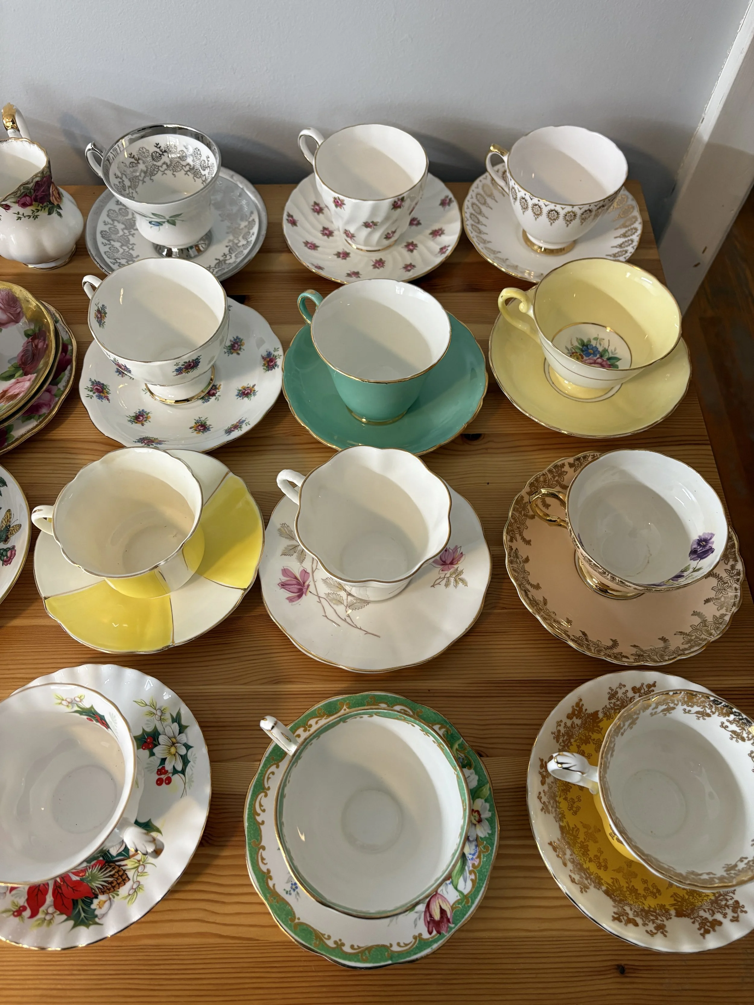 Vintage Tea Cup Collection Set