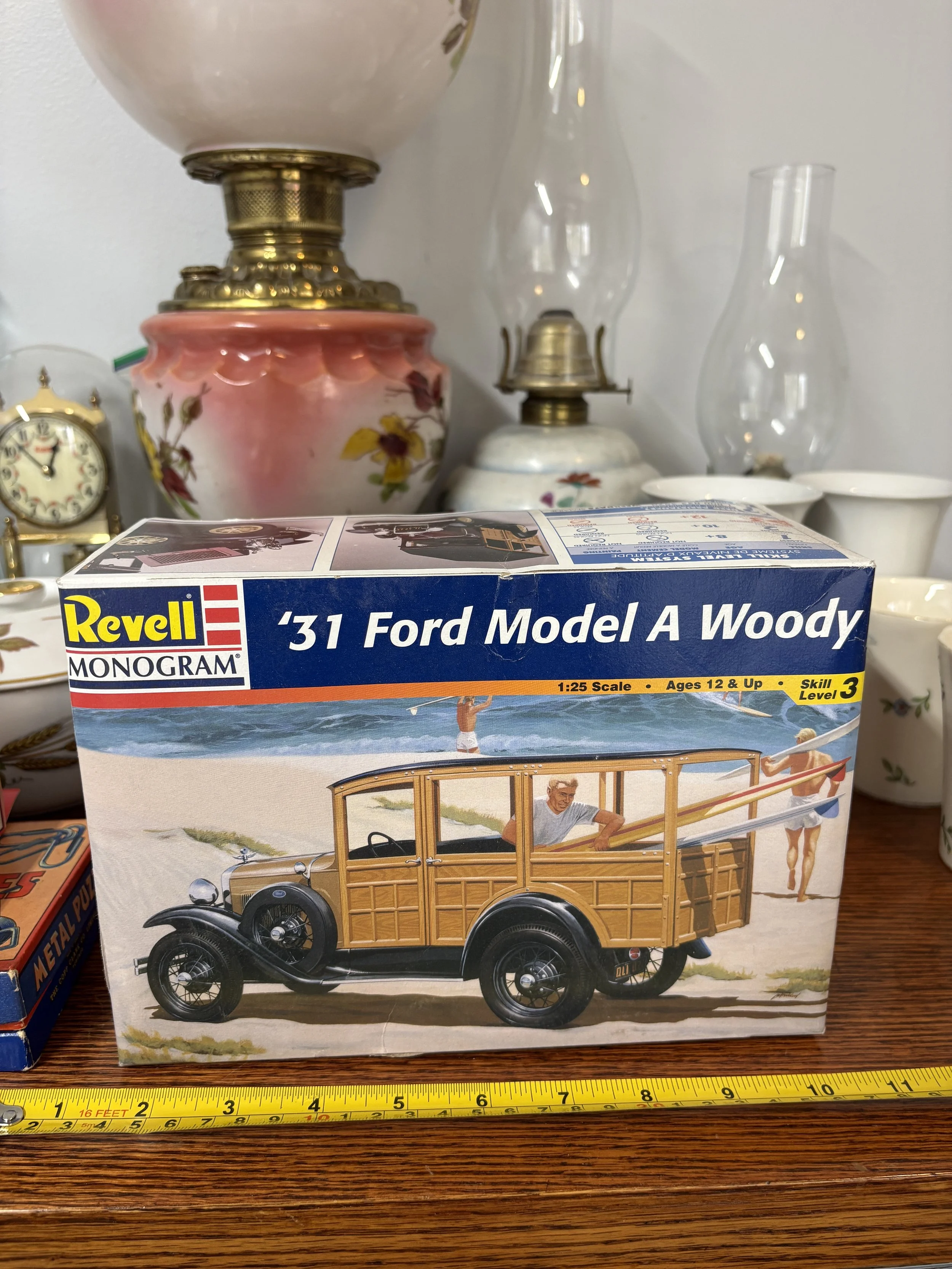 Revell Monogram '31 Ford Model A Woody Model Kit