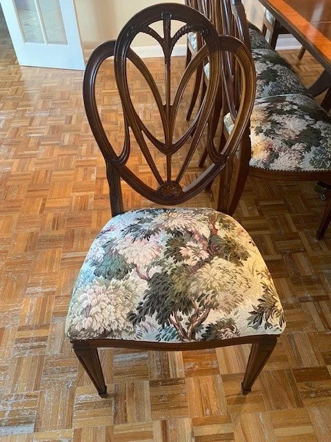 Dining Set Pic 3.jpeg