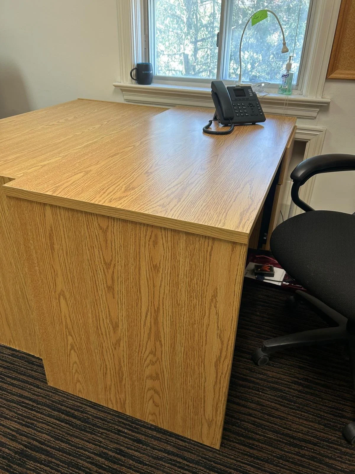 Measures: 4ft L x 2ft W x 29” H