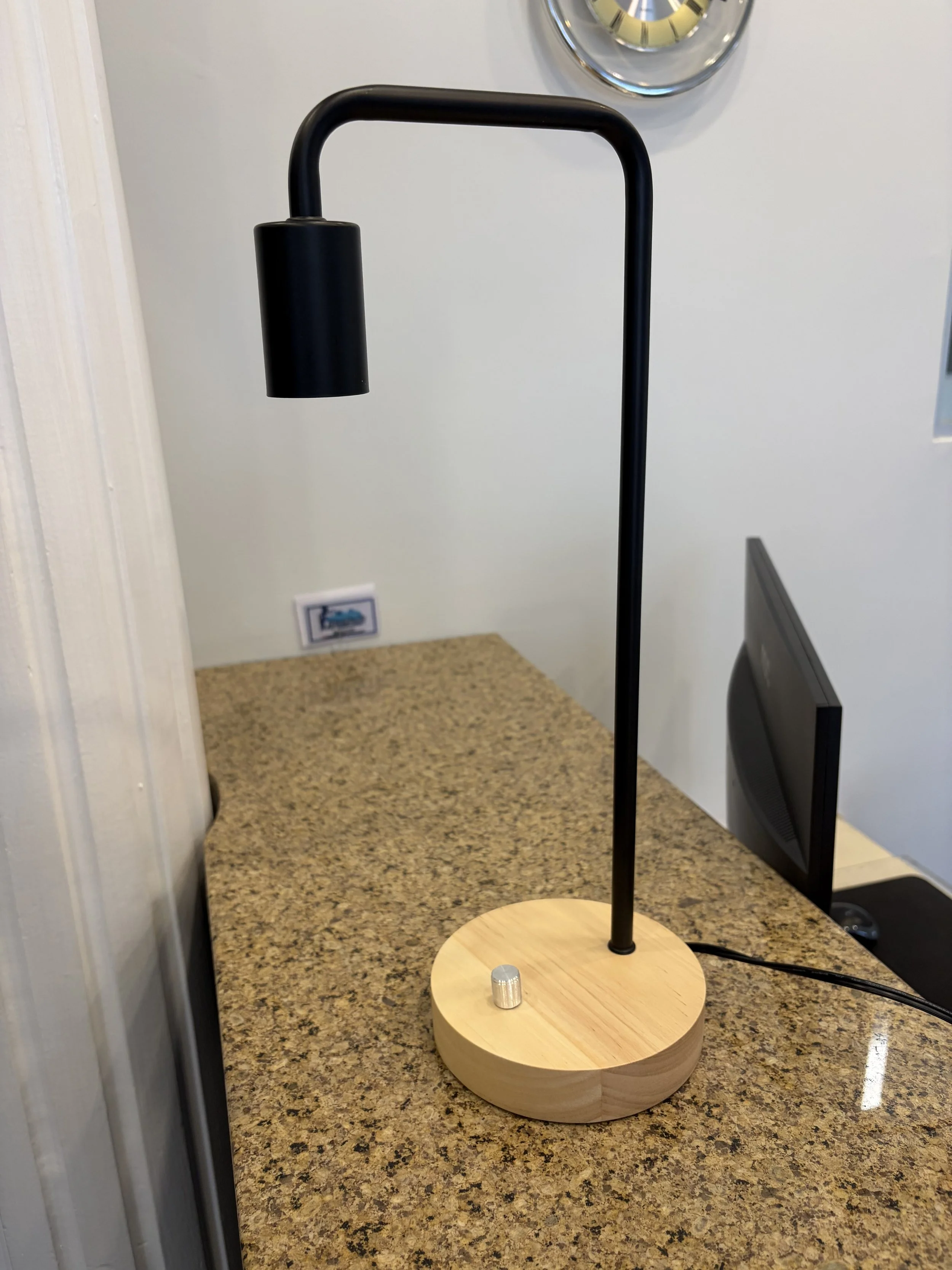 6 x Small Desk Lamps