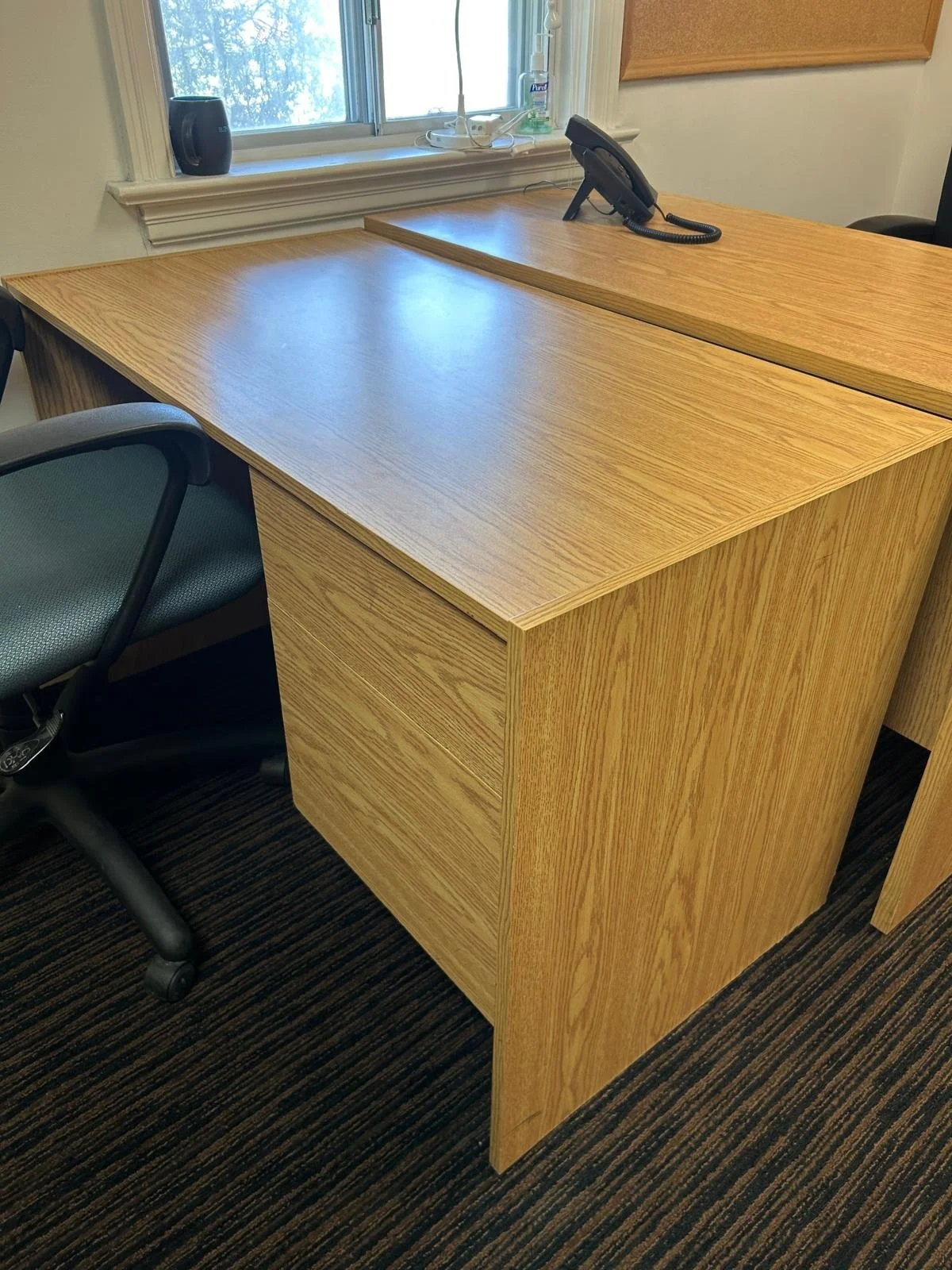 Measures: 45” L x 2ft” W x 29” H