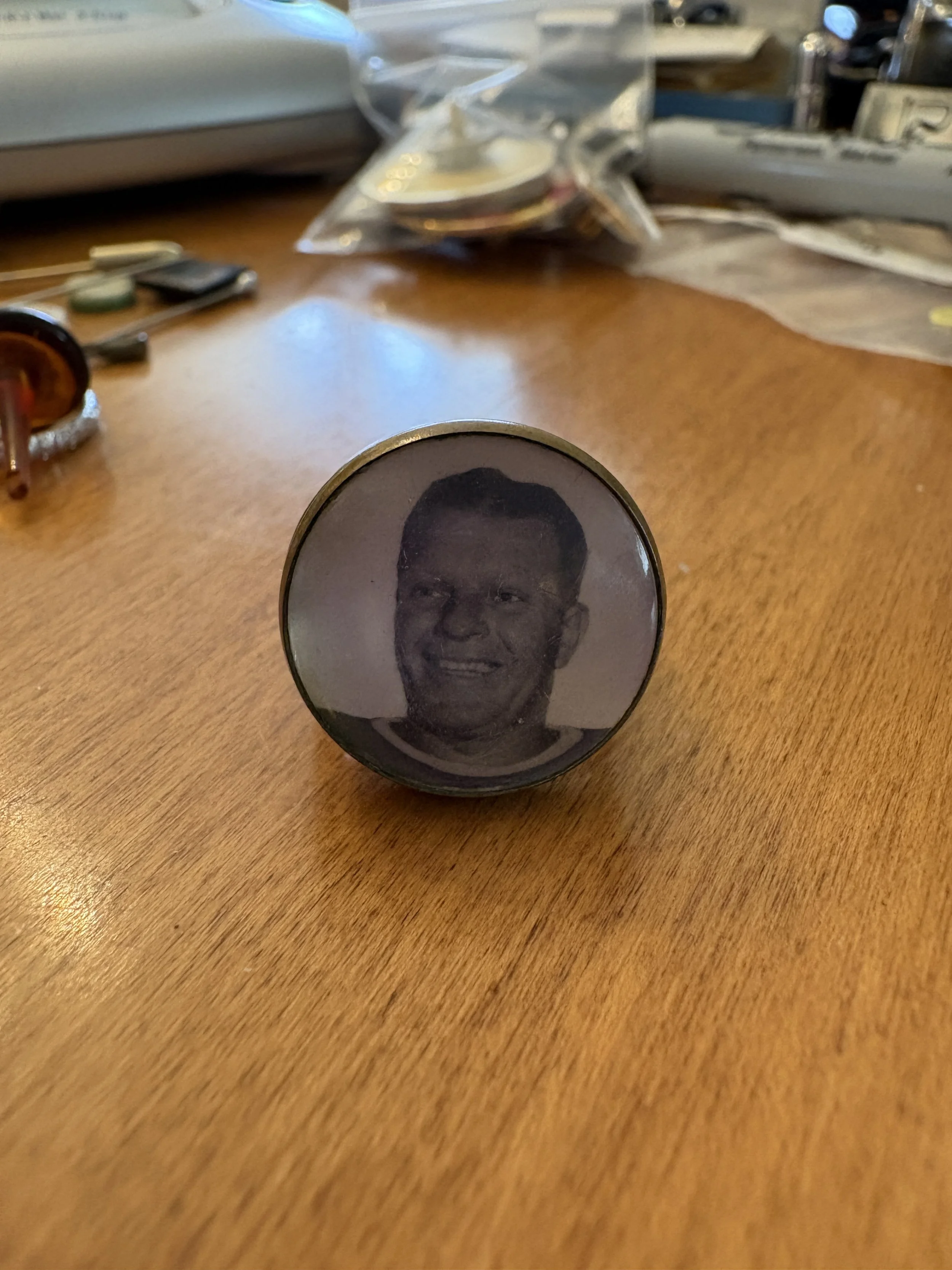 Authentic NHL Stanley Cup Championship Ring