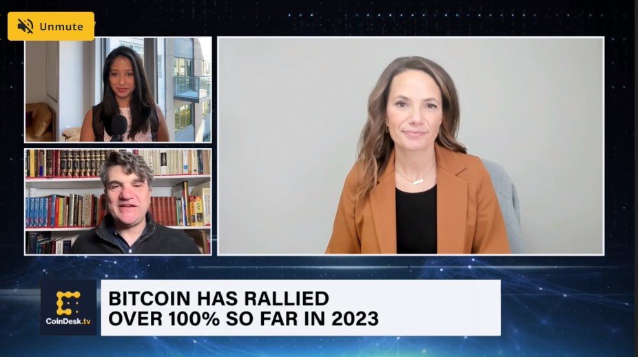 CoinDesk TV 11/13/23: Bitcoin’s Intermediate-Term Momentum 'Very Much to the Upside,' Technical Analyst Says