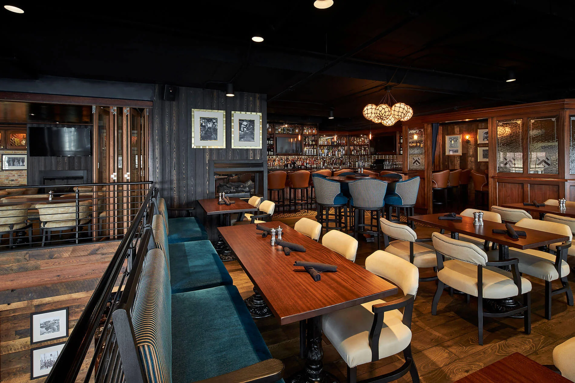 kirwans-on-the-wharf-food.jpg