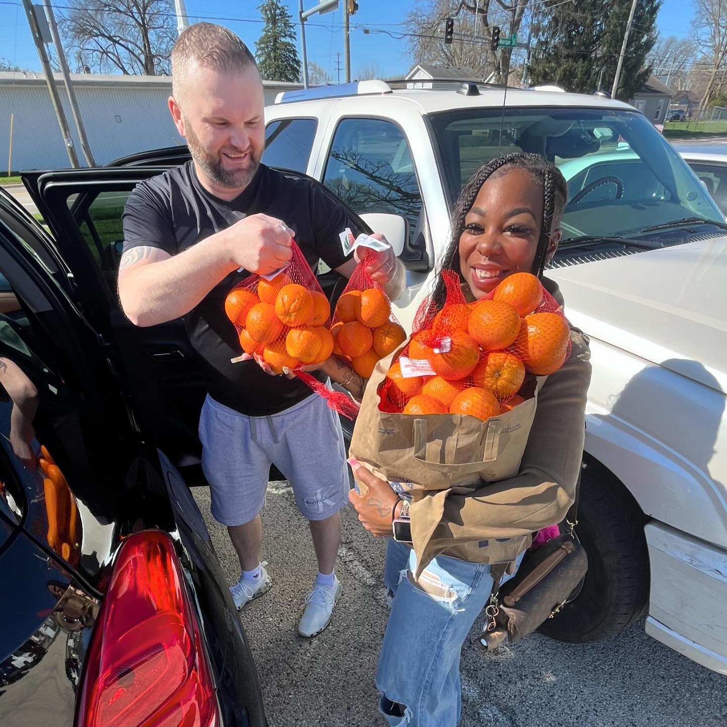 Want to volunteer this Saturday at our Chicago Expungement Event at the Daley library 733 N. Kedzie 9am-1pm? 

We have over 200 people registered and need help bagging fresh groceries, check in, and floating the floor to help people with questions.

