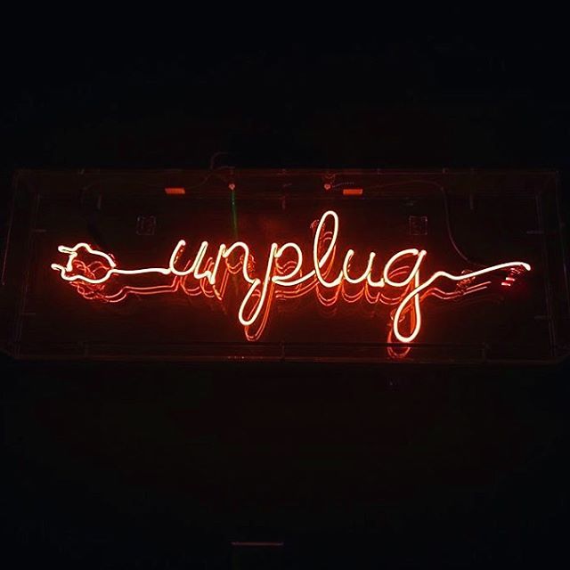 Sometimes you gotta unplug for a bit ⚡️
#westandup #unplug #goodvibes #tuesday #positivity