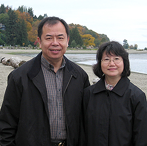 profile pic rev leung.png
