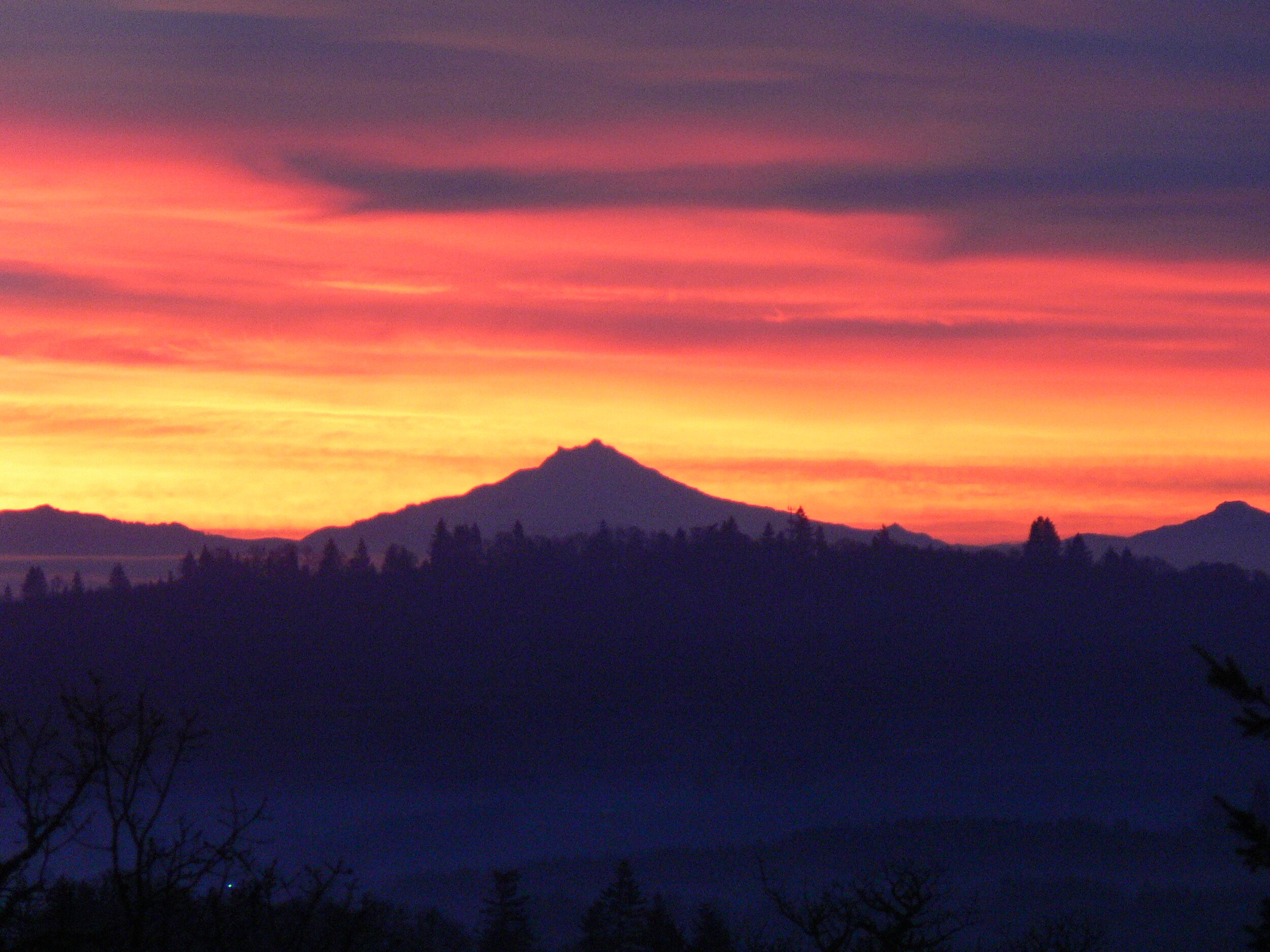 Hood Sunrise ordinary.JPG