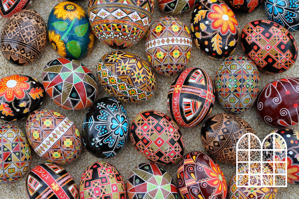 Pysanky/Ukrainian Easter Egg Decoration