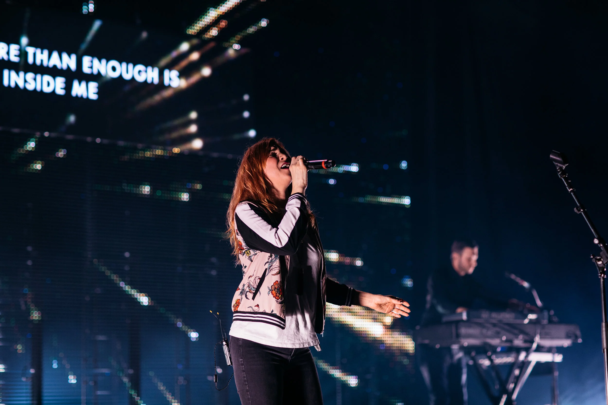 em-day1-worship-51.jpg