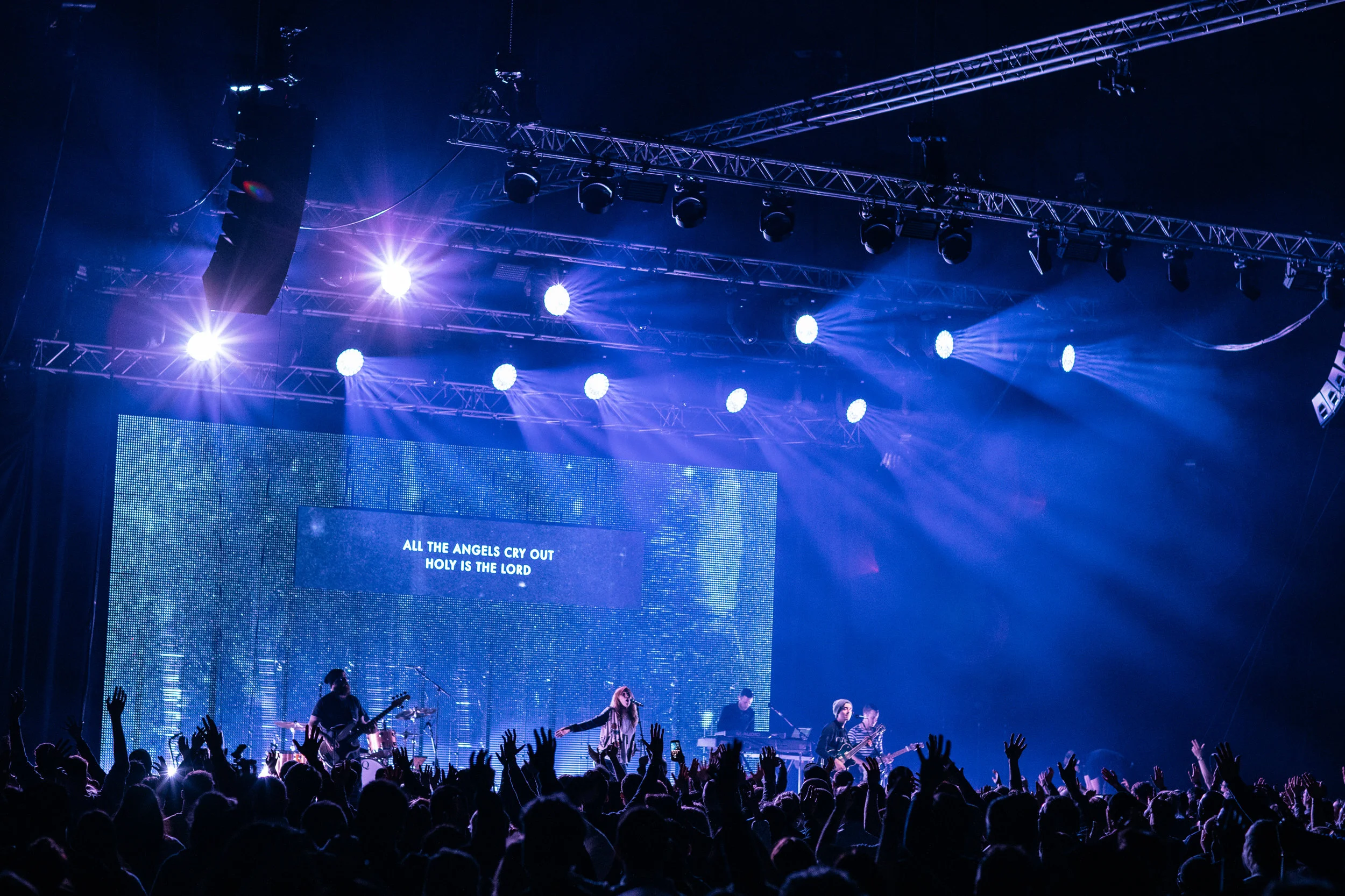 em-day1-worship-72.jpg
