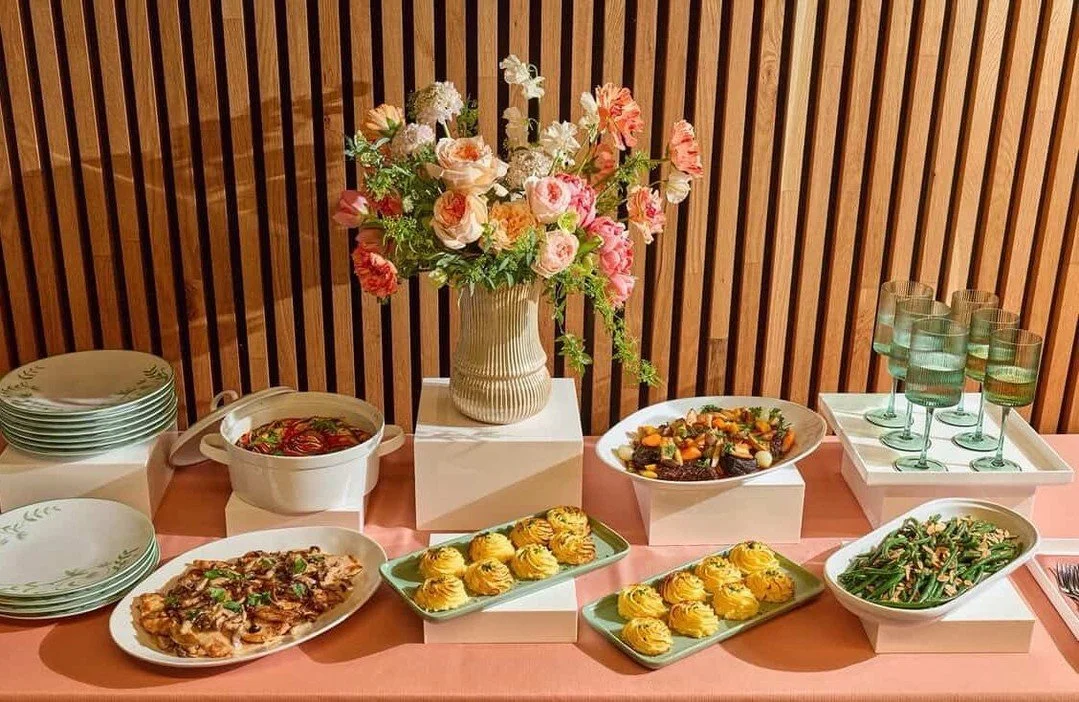 Spring is in full swing and we hope everyone who celebrates a holiday this week gets to gather with friends and family to enjoy. ⁠
⁠
Thank you @briansamuelsphotography for these gorgeous shots from a shoot for @maxultimatefood. We are drooling over t