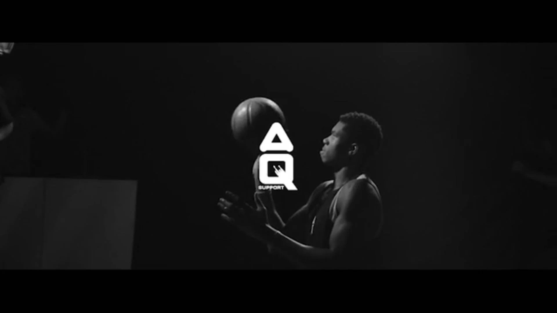  GIANNIS x AQ 