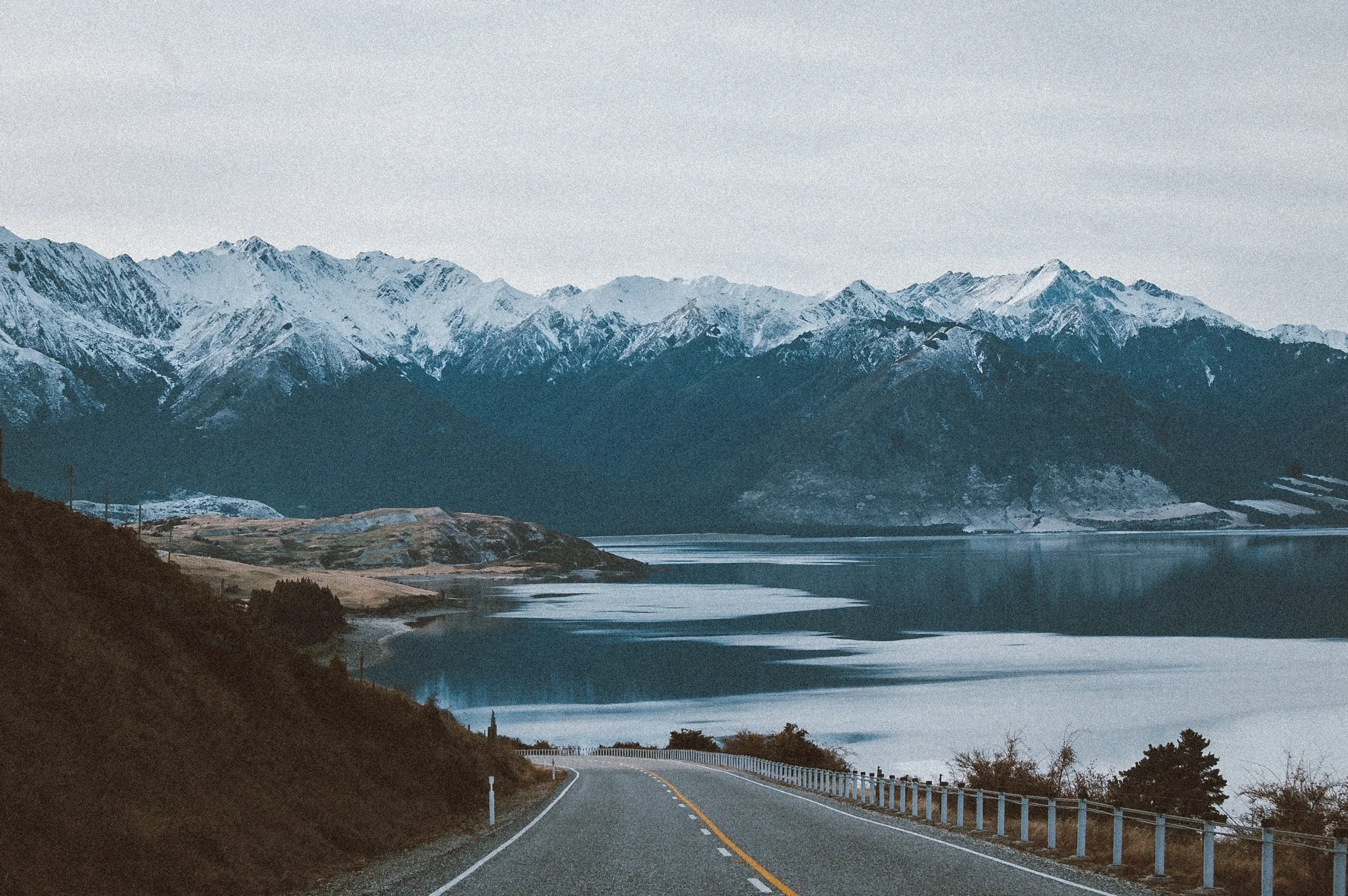 unsplash-image-QTEZfr5xKF8.jpg