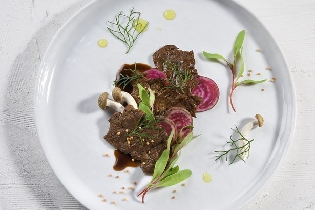 Aleph Farms Jump-starts First Cell-Grown Steak New Crop portfolio company Aleph Farms has successfully grown slaughter-free steak. The breakthrough not only obtains the true texture and structure of beef muscle tissue steak, but also the flavor and shape, establishing a new benchmark in cell-cultured meat technology. Read More