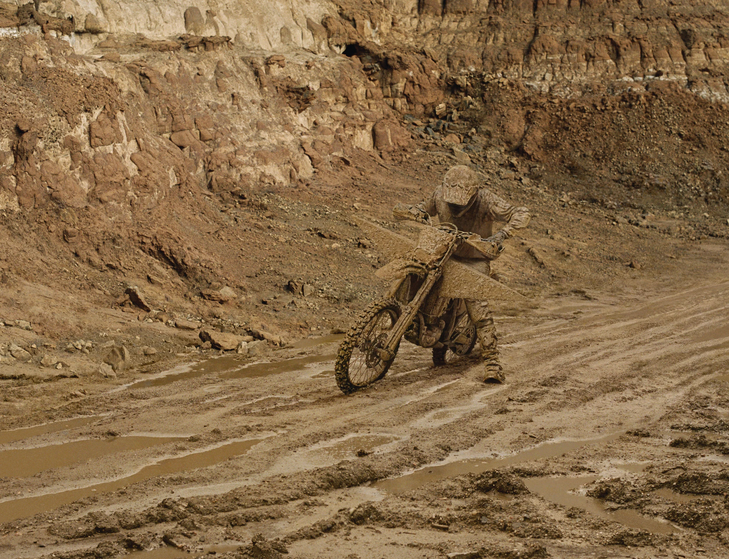 EASY RIDER Curated by Luca Beatrice, Arnaldo Colasanti, and Stefano Fassone La Venaria Reale, Torino 18 July 2018 - 24 February 2019 Featured artists: Alighiero Boetti, Paolo Canevari, Mircea Cantor, Tom Of Finland, Andrea Galvani, Mike Giant, Robert Indiana, Emilio Isgrò, Antonio Ligabue, Servane Mary, Mario Merz, Ida Tursic & Wilfred Mille, Pino Pascali, Gianni Piacentino, Andy Rementer, Glen Rubsamen, Mario Schifano, Paul Simonon, Giuliano Vangi, Aaron Young, and others