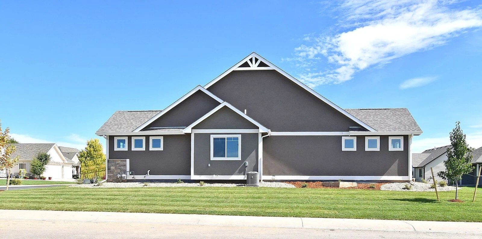 1396 PLAINS EXTERIOR .jpg
