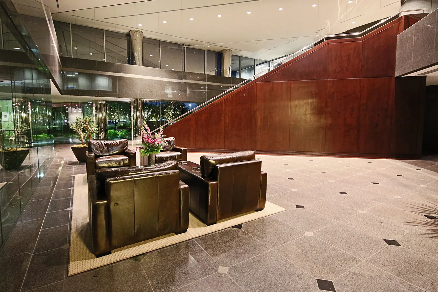 Quail Springs Parkway Lobby Night 5.jpg