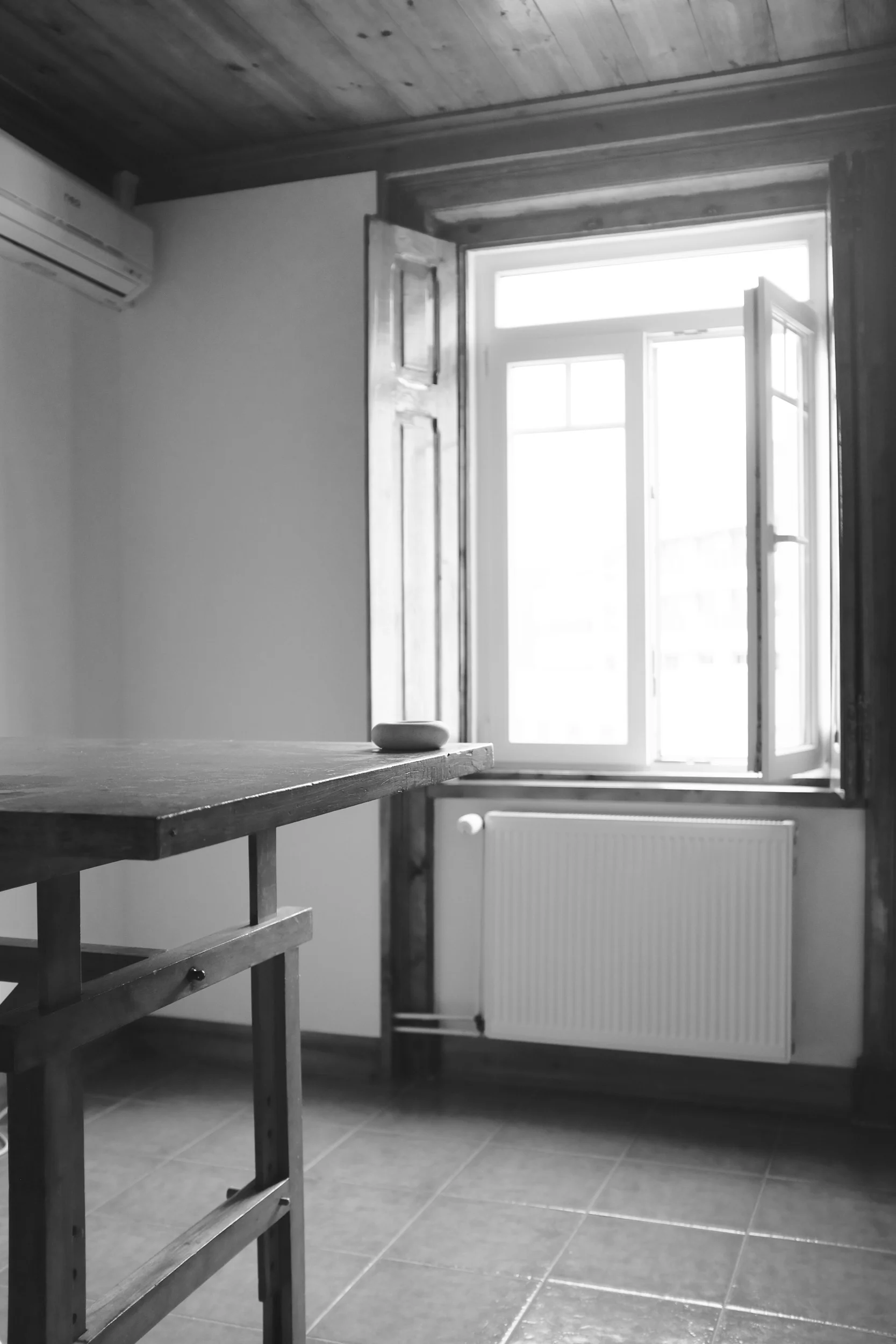 LolaCwikowski_MonteiroApartment_03.jpg