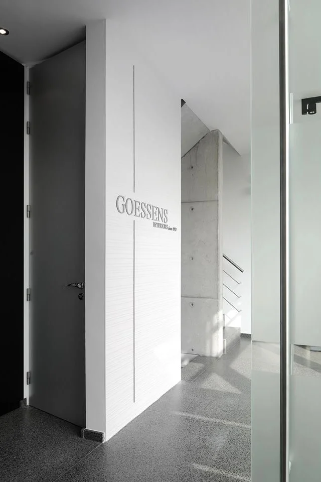 LolaCwikowski_GoessensMeubelmakersShowroom_03.jpg