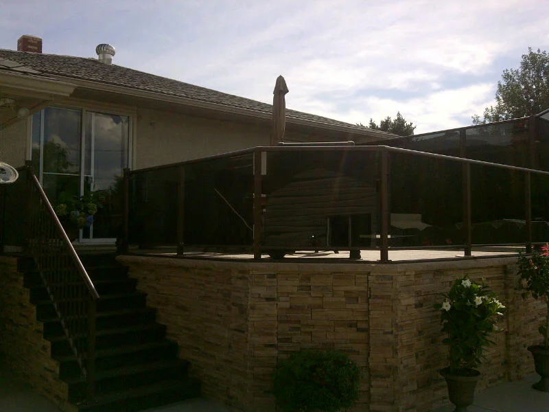 Rd Top Tinted Glass Rail 1.jpg