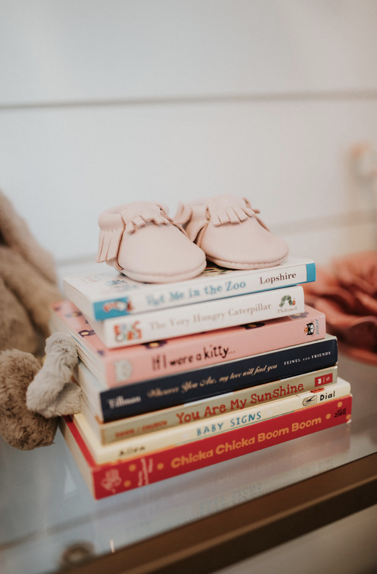 nursery-bookshelf.png