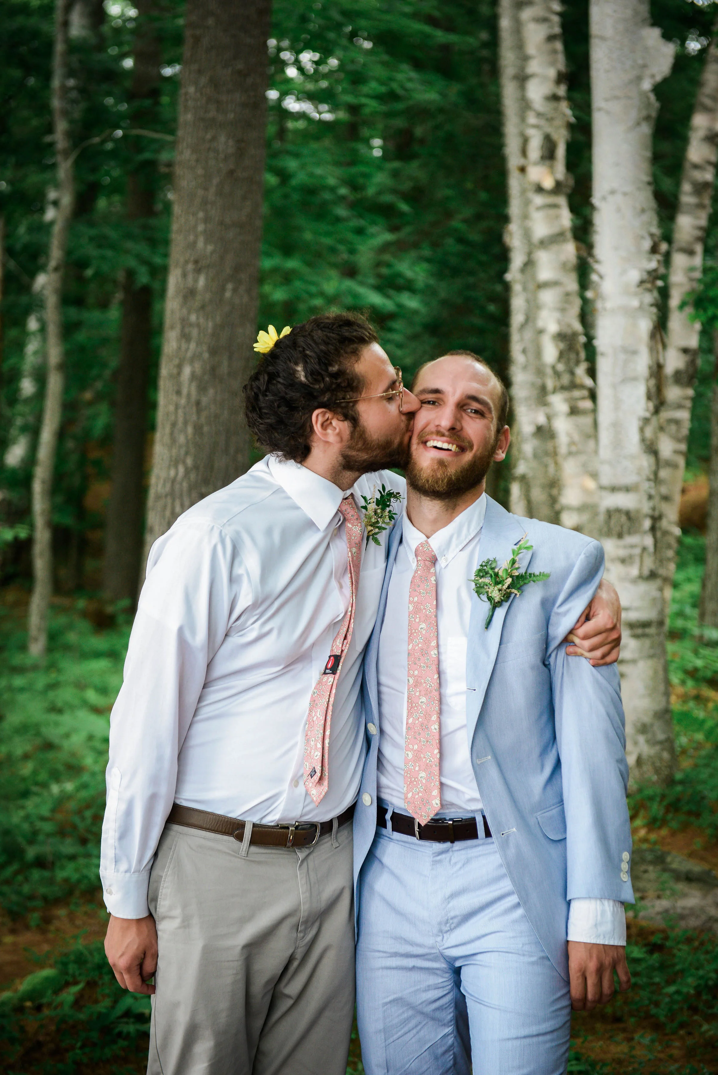 Jon’s Best Man, Joey. I love this picture.