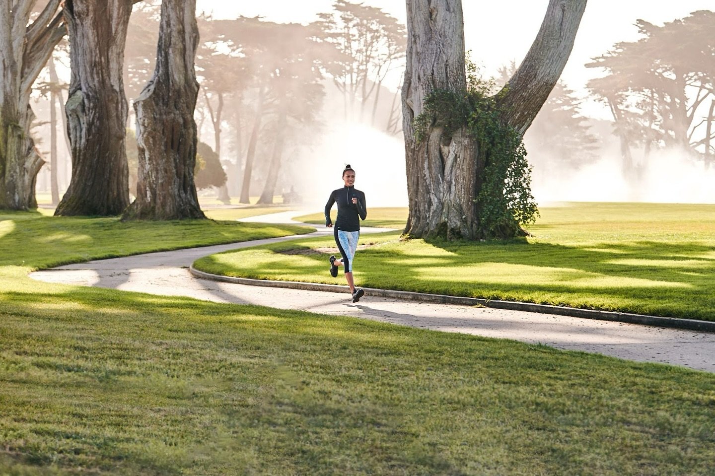 The 150-acre expanse of #Parkmerced and the adjacent #HardingGolf course provide the perfect balance of urban amenities and natural beauty. 

Save $1200 off 1 and 2 bedrooms, and $3600 off three bedrooms through November 30th! Tap the link in our bio