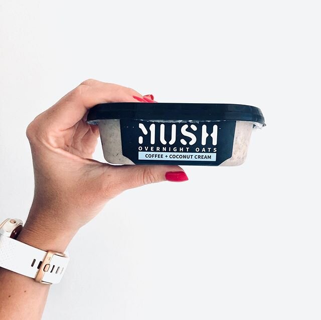 Favorite #snacks I&rsquo;m loving lately. New on the list is this prepackaged #overnightoats from @mush that are amazing (haven&rsquo;t tried this flavor yet though!). My husband and I both like the @perfectbar in chocolate chip (I can only eat half 