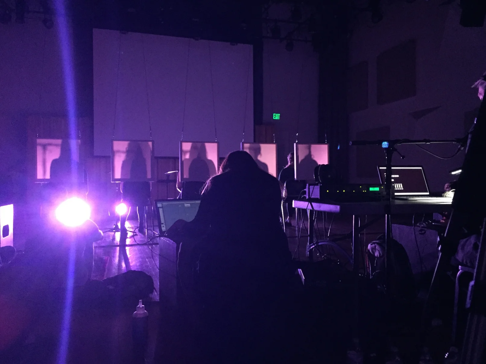 2015-04-22 20.21.47.jpg