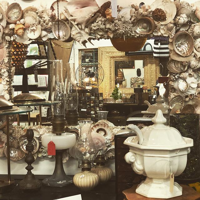 Last weekend to catch the monkhaus pop up at Mixt in Agoura... come seek holiday treasures ... #antiques #design #ceremony #spiritual #thrift #yoga #interior #mixtfinethings #monkhausmalibu