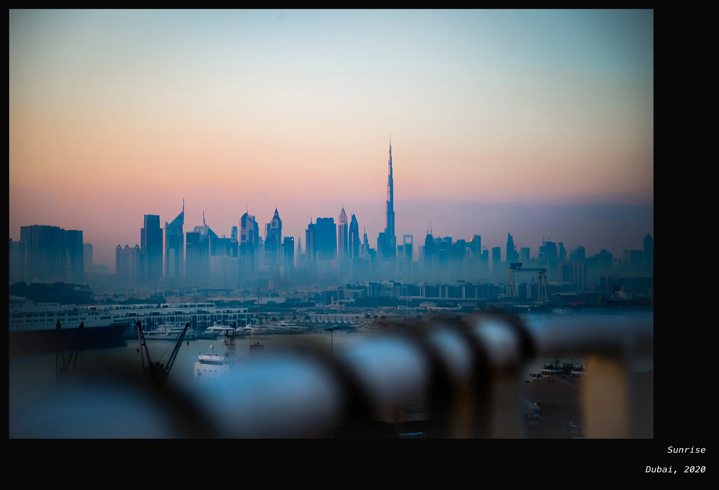 dubai sunrise.jpg
