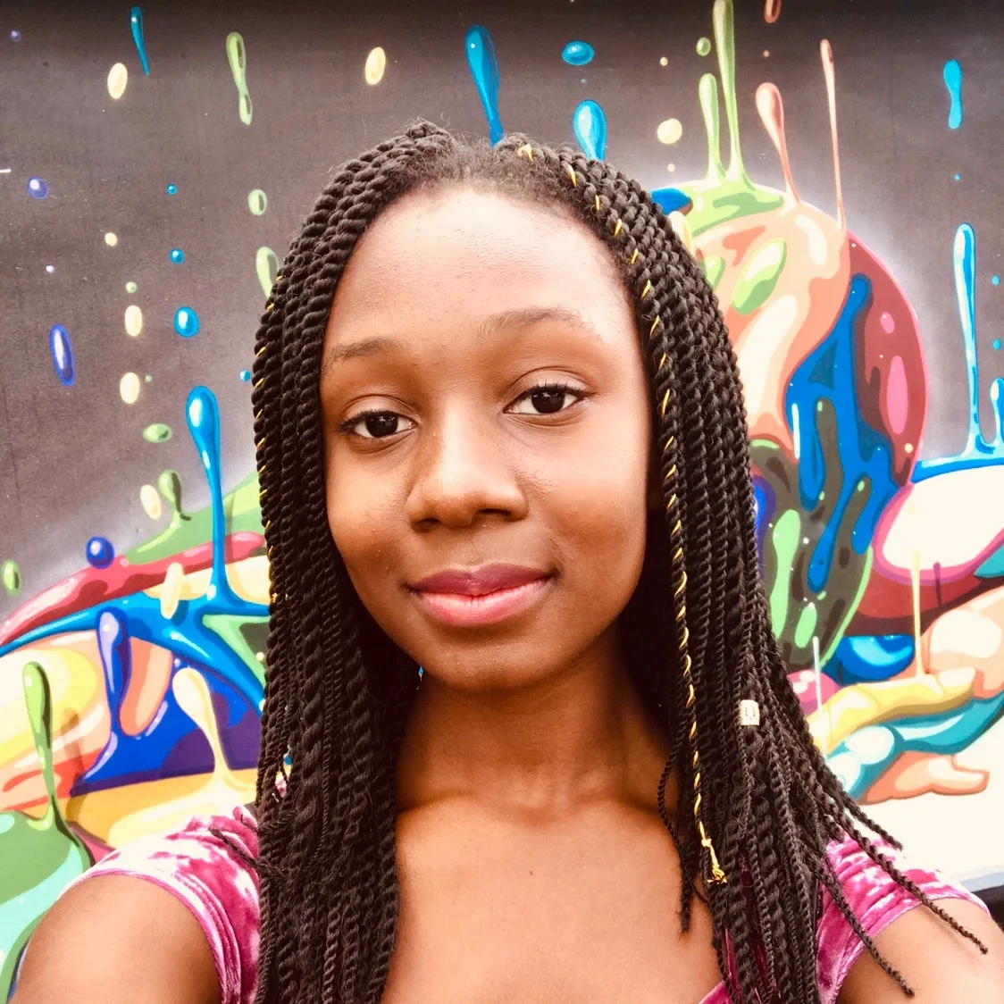 Destiny Dallas Destiny hails from Orlando, Florida (home of Walt Disney World)! Catch Destiny on WVUM on Monday’s from 9-11am. A fun fact about her is that she is a self-published book author! She is currently listening to lots of Beyoncé, Cardi B, Boy Pablo and other pop, old school Hip-Hop and R&B artists!