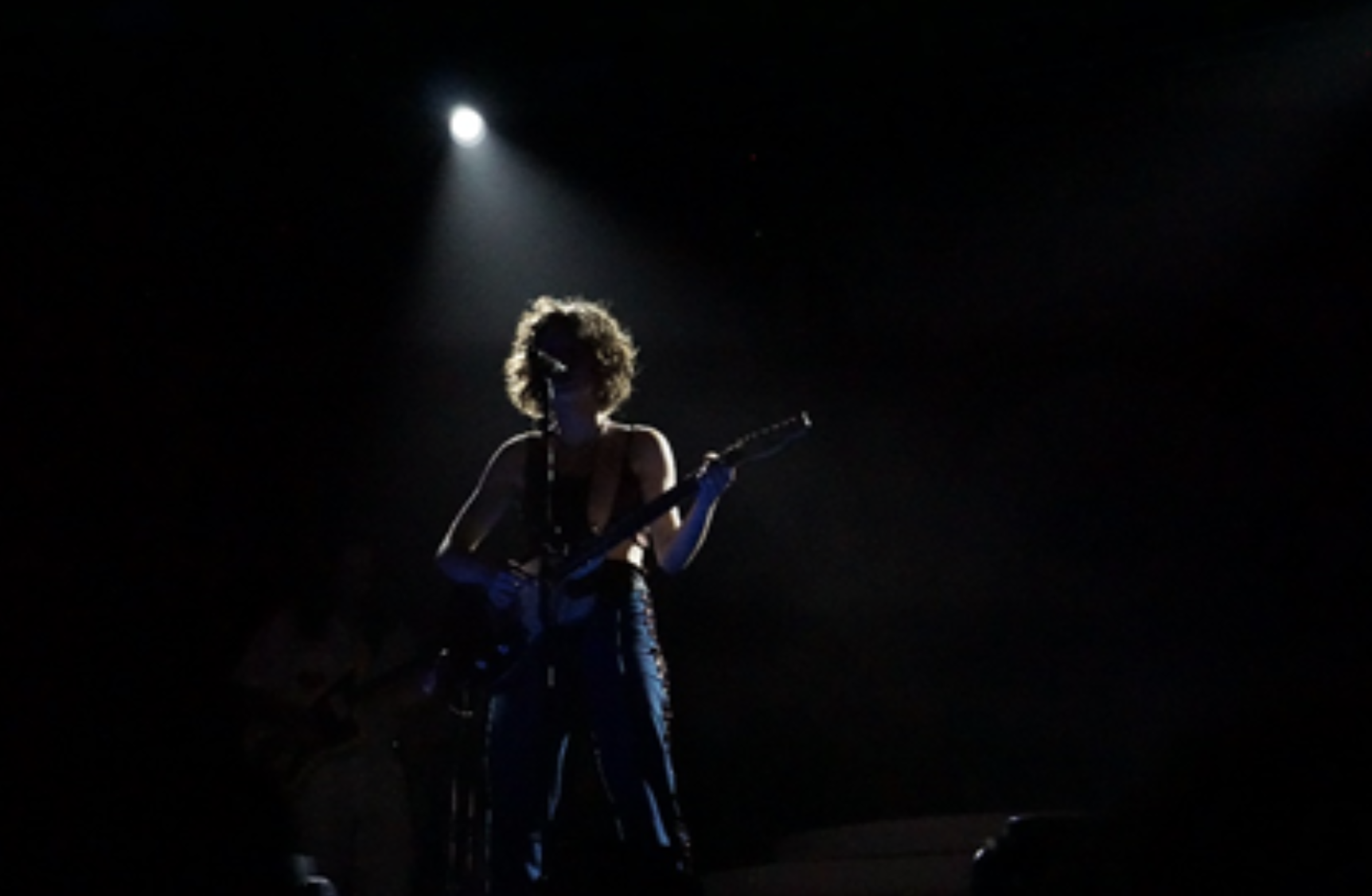 "Cheap Queen" King Princess Gives a Priceless Performance