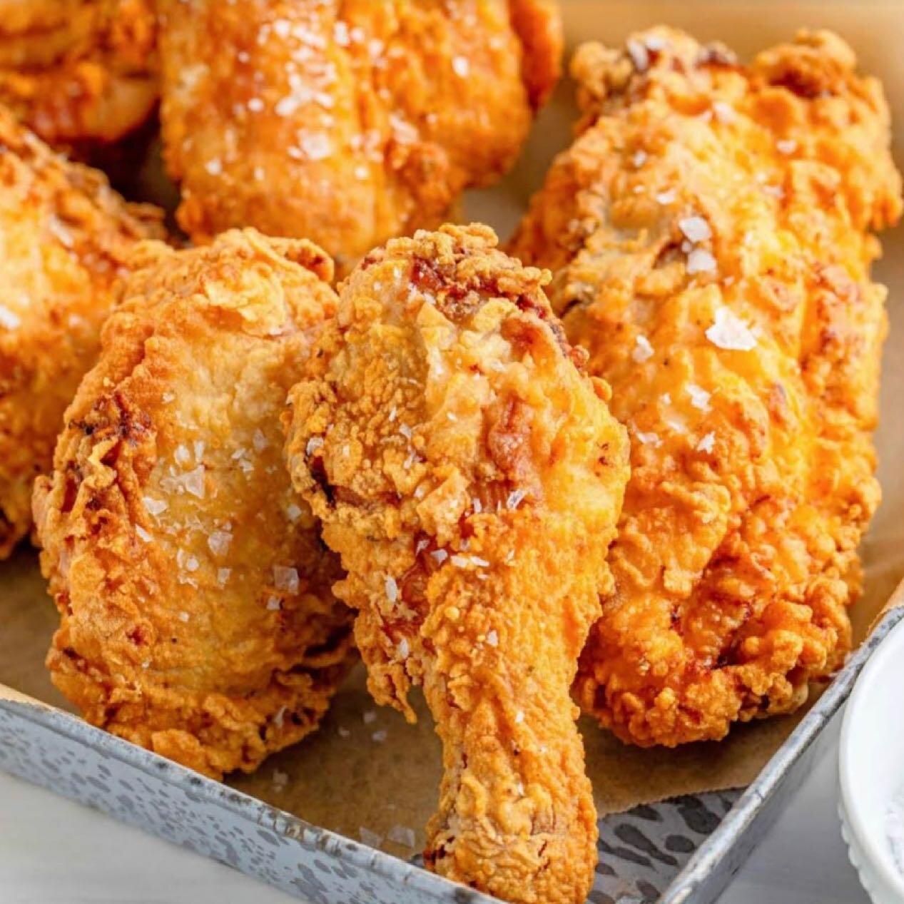 We&rsquo;ve bonded over a lot of things over the years and our love of chicken is one of them. From korean fried chicken to bbq wings we love it all. Tuesday, July 6th won&rsquo;t be #TacoTuesday but it will be #NationalFriedChickenDay! Tag your favo