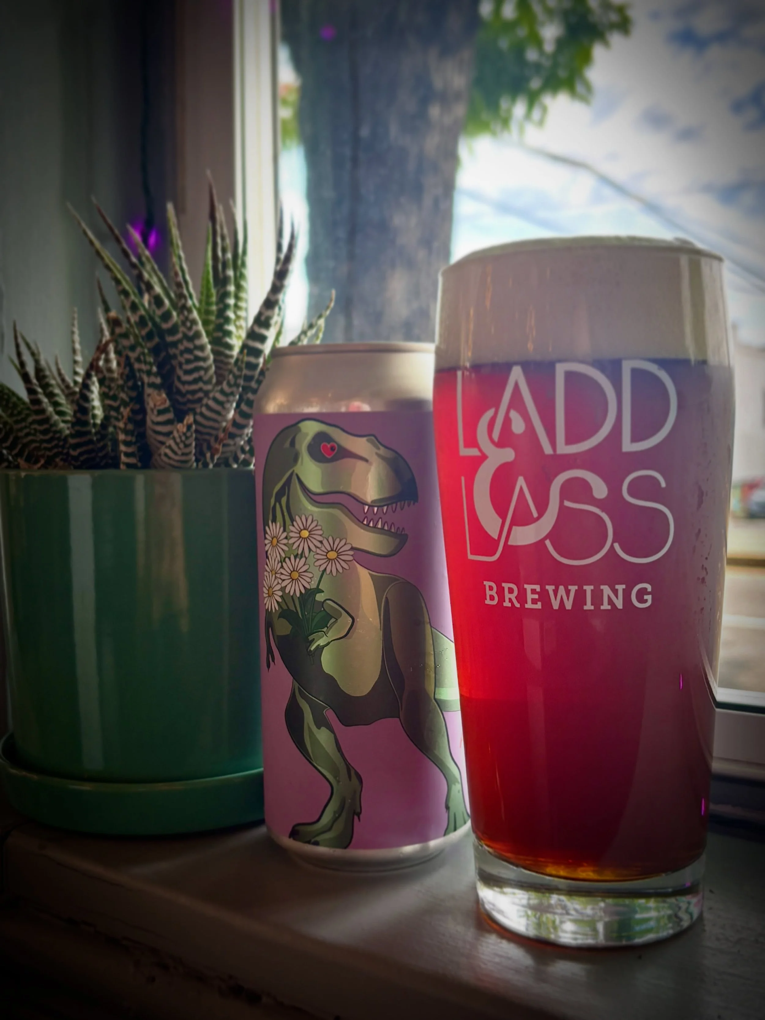 NEW RELEASE!

Date with a Dino
Amber / 6.1% ABV

This dino rips a modern take through the classic amber ale. Timeless caramel malt vibes with notes of toffee and toasted sourdough provide a base upon which hoppy notes of pink citrus and pine have bee