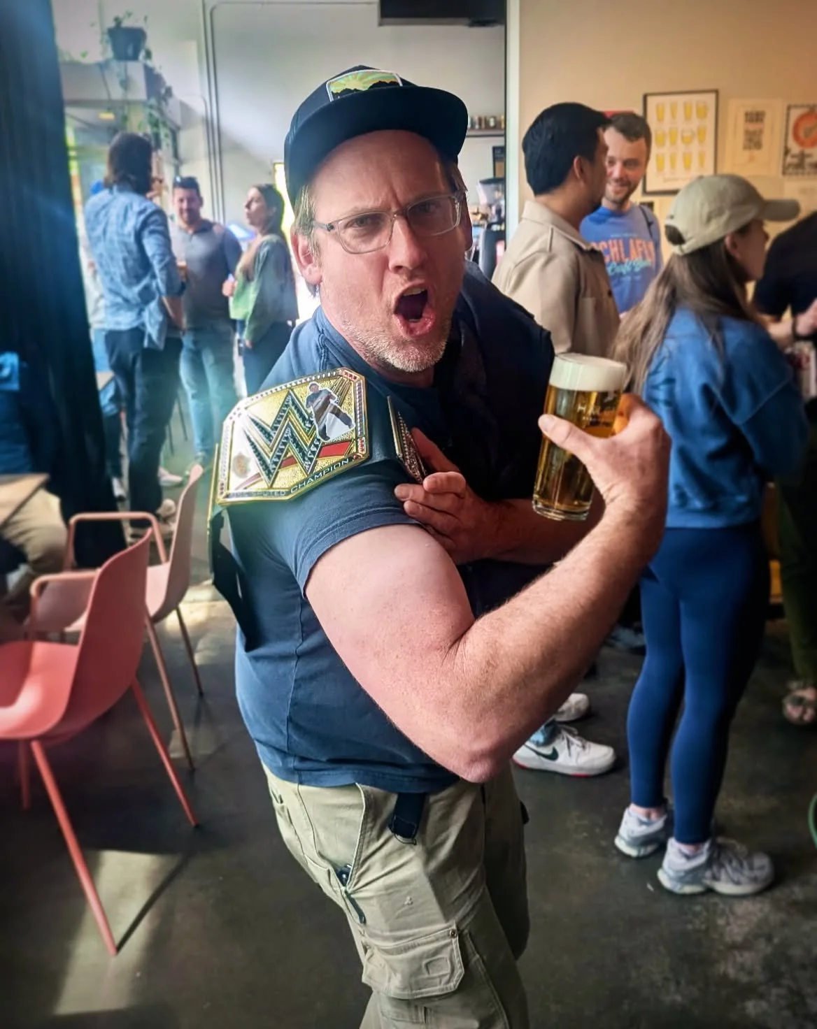 Wishing our favorite hot dog eating-champion a very HAPPY BIRTHDAY!🌭🥳🌭🎉 

#DrinkLocal #CraftBeer #drinkWAbeer #SupportSmallBusiness #SupportYourLocalBrewery